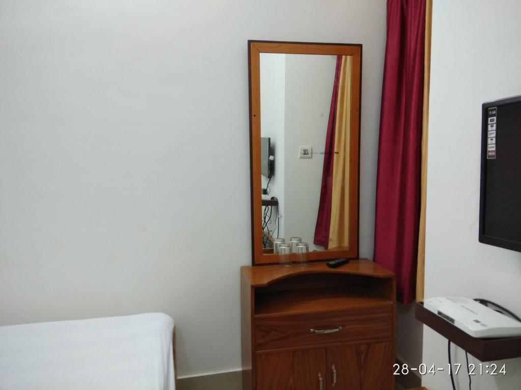 India Tours Only Kavita Guest House Bolpur Eksteriør bilde