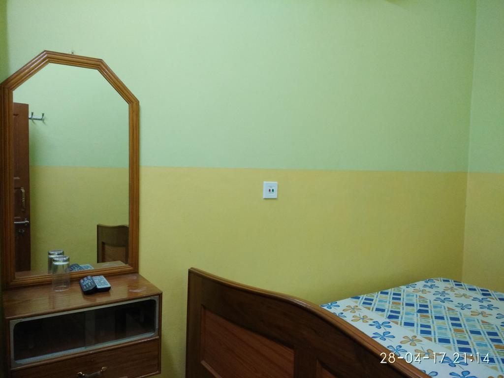 India Tours Only Kavita Guest House Bolpur Eksteriør bilde